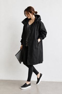 Women's Rain Cape | Lightweight & Waterproof | Breathable & Stylish | Voxeya in Black